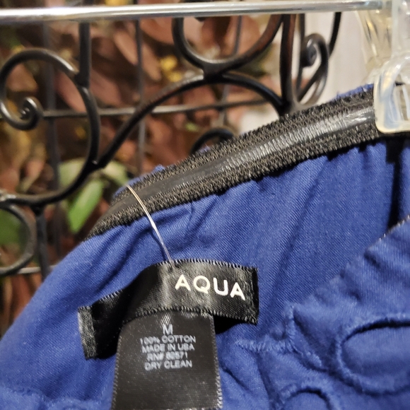 AQUA BLOOMINGDALE'S EYELET NAVY DRESS SIZE M - Picture 6 of 11